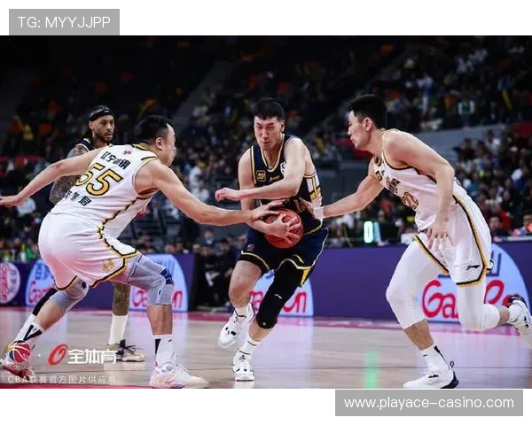 CBA2024-2025季后赛未竟新章狼烟再起巅峰对决全面升级 CBA2024-2025季后赛未竟新章狼烟再起巅峰对决全面升级